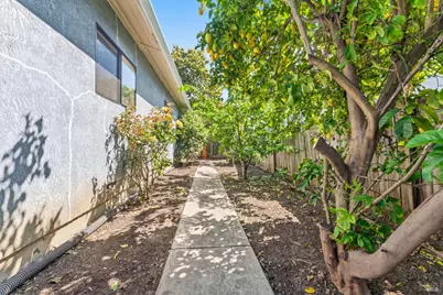 1624 Alhambra Avenue, Martinez, CA 94553 - Photo 20