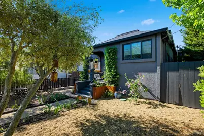 1433 Oak Avenue, Saint Helena, CA 94574 - Photo 1
