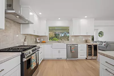 716 University Street, Healdsburg, CA 95448 - Photo 10