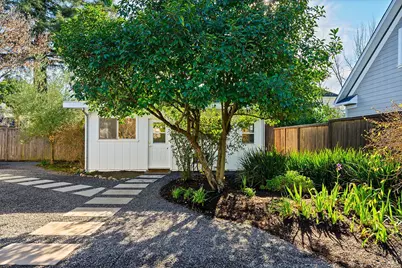 716 University Street, Healdsburg, CA 95448 - Photo 32