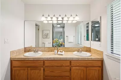 32 Salvatore Drive, Novato, CA 94949 - Photo 6
