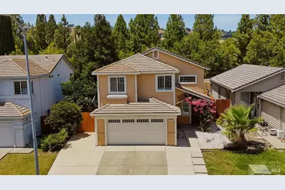 517 Edenderry Drive, Vacaville, CA 95688 - Photo 2