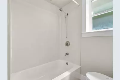 215 Tunnel Avenue, Richmond, CA 94801 - Photo 46