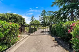 8280 Oakmont Dr, Santa Rosa, CA 95409 - Photo 4