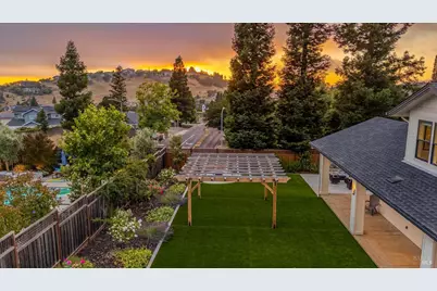 1990 Long Leaf Court, Santa Rosa, CA 95403 - Photo 46