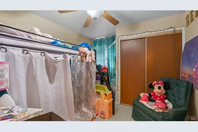 254 Limerick Way, Vacaville, CA 95688 - Photo 24