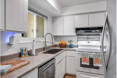 13 Oliva Drive #D, Novato, CA 94947 - Photo 10