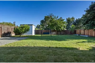 337 Bettencourt Street, Sonoma, CA 95476 - Photo 16
