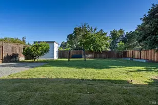 337 Bettencourt St, Sonoma, CA 95476 - Photo 16