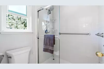 5079 Charmian Drive, Santa Rosa, CA 95409 - Photo 12