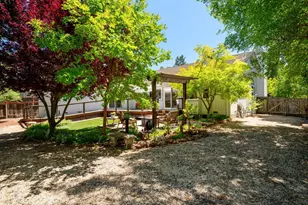 5079 Charmian Dr, Santa Rosa, CA 95409 - Photo 18