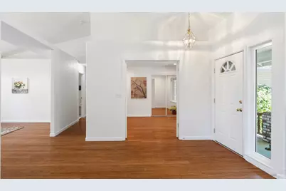5079 Charmian Drive, Santa Rosa, CA 95409 - Photo 14
