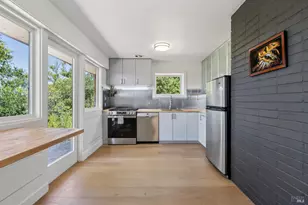 25 Brushwood Ln, Greenbrae, CA 94904 - Photo 12