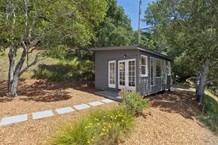 25 Brushwood Ln, Greenbrae, CA 94904 - Photo 36