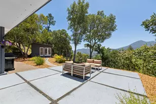 25 Brushwood Ln, Greenbrae, CA 94904 - Photo 24