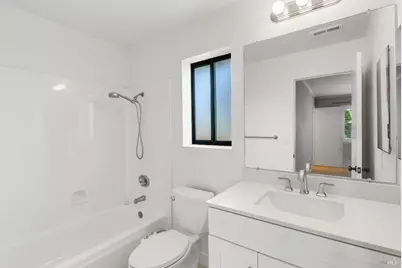 528 Laurel Court, Benicia, CA 94510 - Photo 30