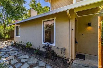 528 Laurel Court, Benicia, CA 94510 - Photo 52