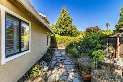 528 Laurel Court, Benicia, CA 94510 - Photo 48