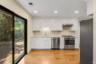 528 Laurel Ct, Benicia, CA 94510 - Photo 16