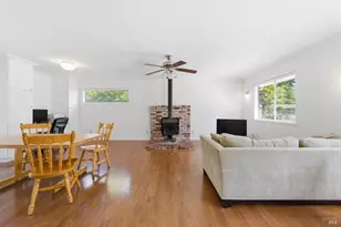 486 Landsdown Cir, Rohnert Park, CA 94928 - Photo 10
