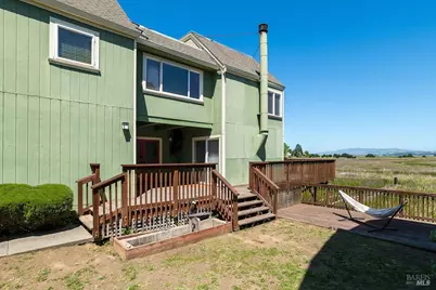 2729 Topaz Drive, Novato, CA 94945 - Photo 6