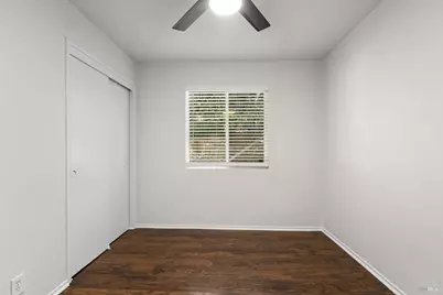 359 Rollingwood Drive, Vallejo, CA 94591 - Photo 18