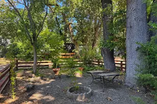 139 W Agua Caliente Rd, Sonoma, CA 95476 - Photo 4