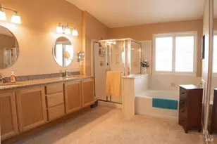 918 Shadow Tree Ct, Vacaville, CA 95687 - Photo 14