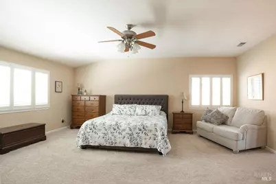 918 Shadow Tree Court, Vacaville, CA 95687 - Photo 16