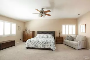 918 Shadow Tree Ct, Vacaville, CA 95687 - Photo 16