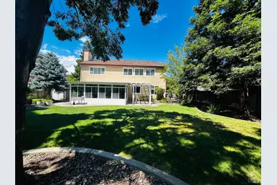 918 Shadow Tree Court, Vacaville, CA 95687 - Photo 2