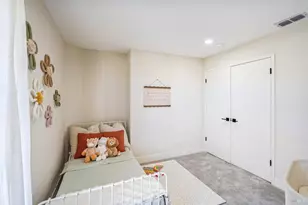 5050 Lakeview Cir, Fairfield, CA 94534 - Photo 12