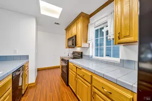 605 Kinglet St, Suisun City, CA 94585 - Photo 12