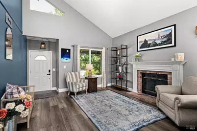 7460 Monet Place, Rohnert Park, CA 94928 - Photo 4