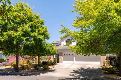 520 Almanor Street, Petaluma, CA 94954 - Photo 2