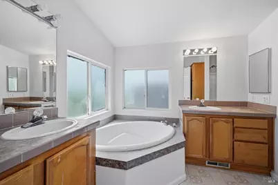 146 Wisteria Drive, Calistoga, CA 94515 - Photo 22