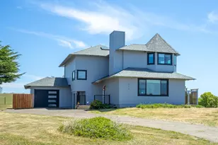 476 Oceana Dr, Dillon Beach, CA 94929 - Photo 1