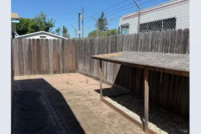 67 Leisure Park Circle, Santa Rosa, CA 95401 - Photo 20