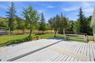 13500 Eastlake Drive, Clearlake, CA 95422 - Photo 32