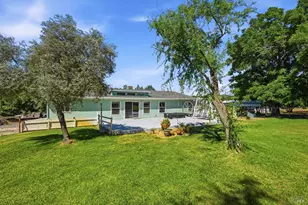 13500 Eastlake Dr, Clearlake, CA 95422 - Photo 30