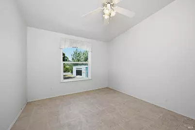 13500 Eastlake Drive, Clearlake, CA 95422 - Photo 22
