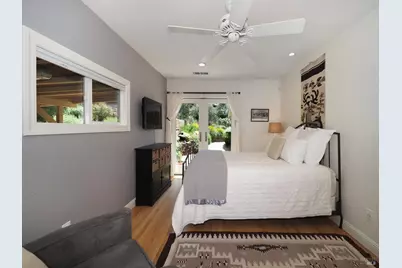 22549 River Road, Geyserville, CA 95441 - Photo 34