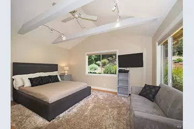 22549 River Road, Geyserville, CA 95441 - Photo 28
