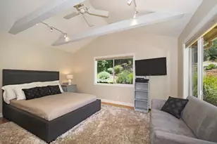 22549 River Rd, Geyserville, CA 95441 - Photo 28