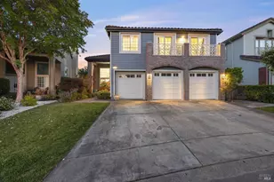 1826 Adobe Creek Dr, Petaluma, CA 94954 - Photo 2