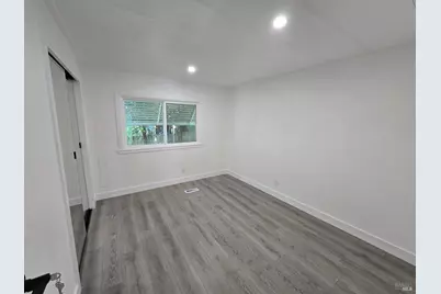 5761 Edmund Avenue, Santa Rosa, CA 95403 - Photo 8