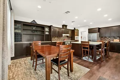 578 Burgundy Street, Vacaville, CA 95687 - Photo 24