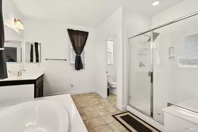 578 Burgundy Street, Vacaville, CA 95687 - Photo 66