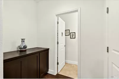 578 Burgundy Street, Vacaville, CA 95687 - Photo 30