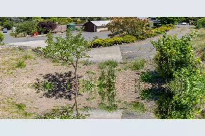 504 W Railroad Avenue, Cotati, CA 94931 - Photo 20